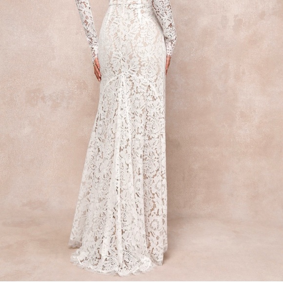 Lulu's Romance Dreamer White Lace Off-the-Shoulder Maxi Dress - Picture 4 of 10